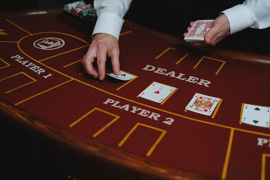 Dominate the Tables: Ante Poker